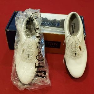 NWT FootJoy Womens Golf shoes